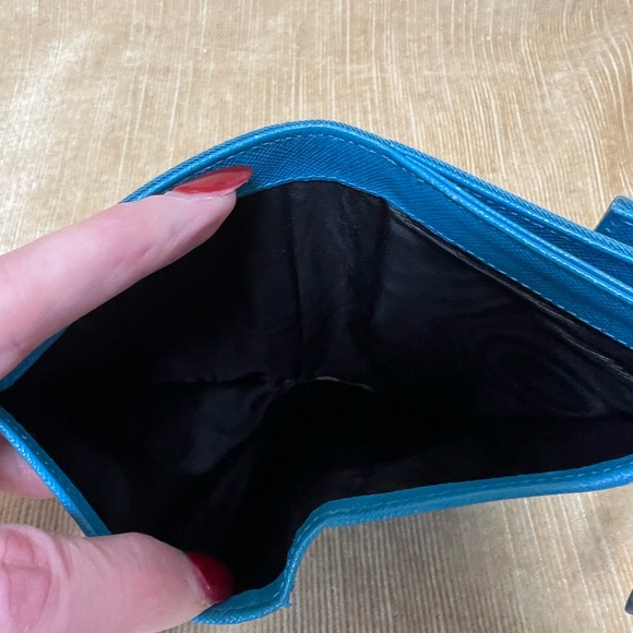 PRADA AUTHENTICATED VINTAGE NYLON & LEATHER BIFOLD WALLET. UGC. - Picture 5 of 15